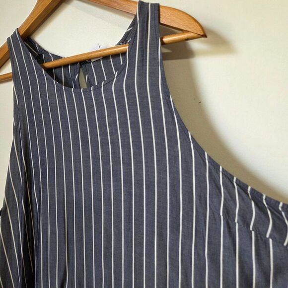 EUC OLD NAVY BLUE WHITE VERTICAL STRIPED SOFT TANK TOP SIZE XL - Picture 5 of 14